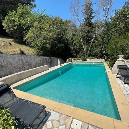 Studio En Bas De Villa Avec Piscine Proche Bord De Mer Cagnes-sur-Mer Exteriér fotografie