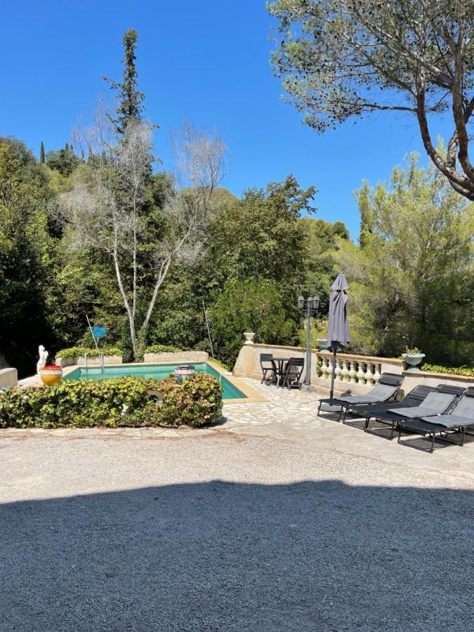 Studio En Bas De Villa Avec Piscine Proche Bord De Mer Cagnes-sur-Mer Exteriér fotografie
